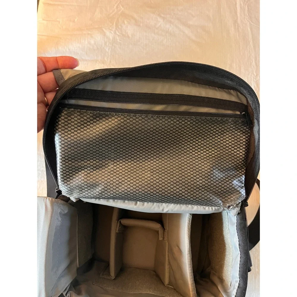 Lowepro Nova 3 Camera Bag Black Gray Padded Shoulder Bag with Dividers